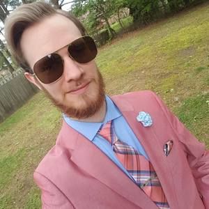 Meet your Posher, Connor